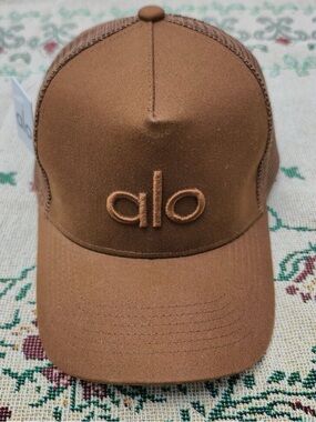 ALO Yoga Brown Trucker Cap